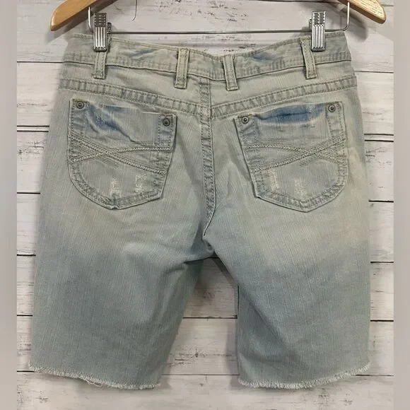 Aeropostale Bermuda Shorts - Picture 2 of 4